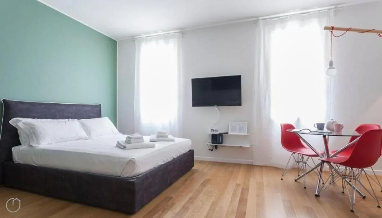 Navigli Suites - Tornatore contacts